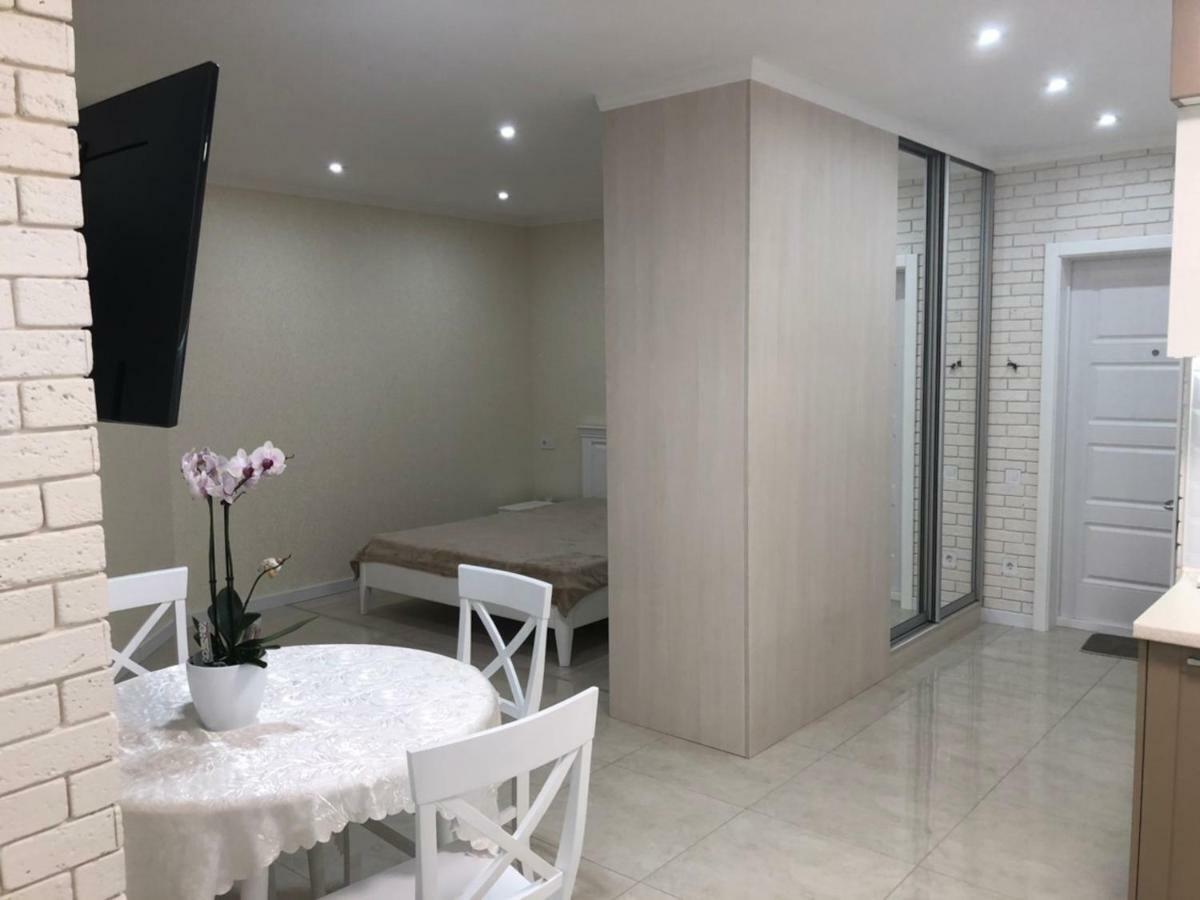 New Appartment In Yuzhny 유즈네 외부 사진
