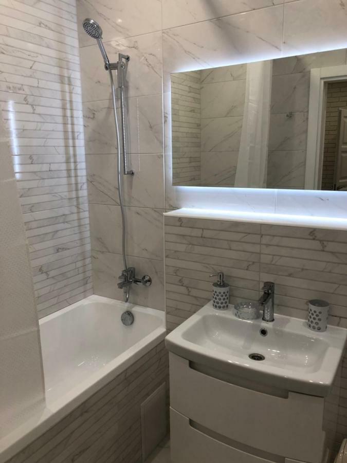 New Appartment In Yuzhny 유즈네 외부 사진