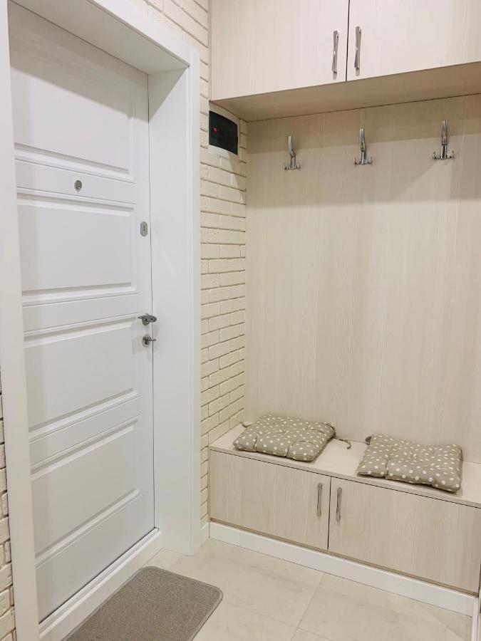 New Appartment In Yuzhny 유즈네 외부 사진